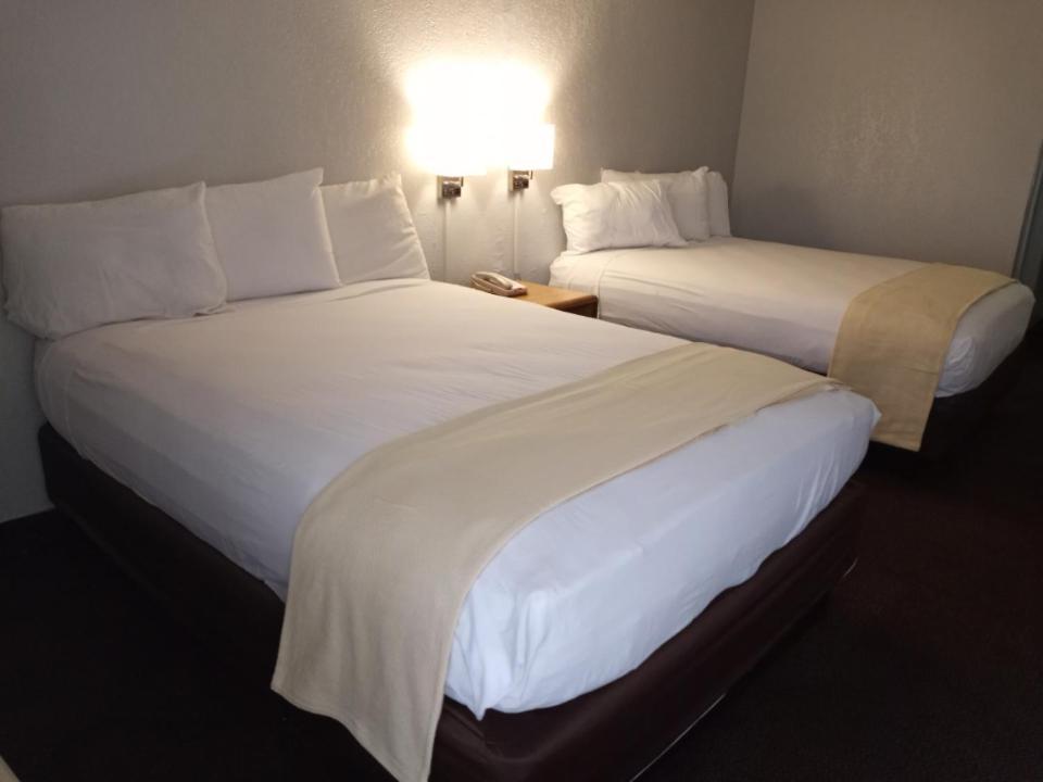 Ez 8 Motel San Jose I Esterno foto