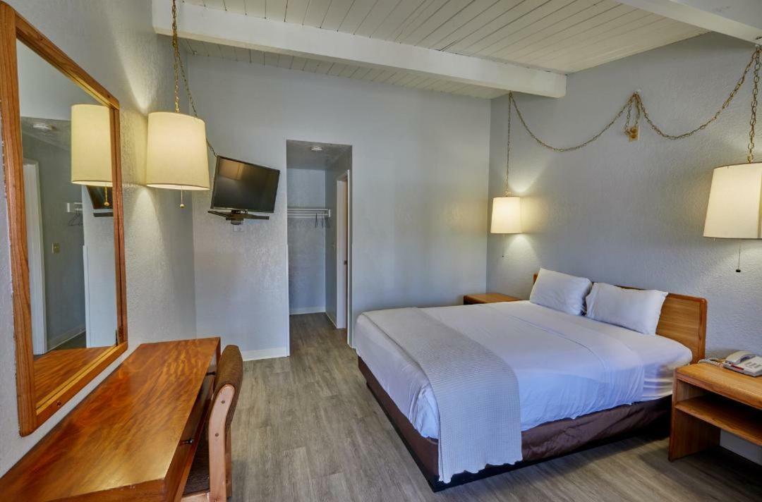 Ez 8 Motel San Jose I Esterno foto